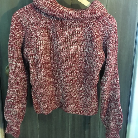 Burgundy Turtleneck Sweater - Picture 3 of 3